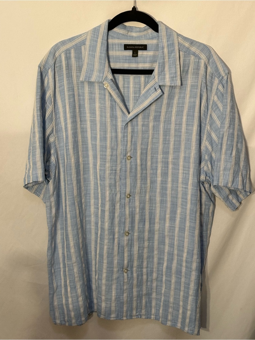 Banana Republic Light Blue and White Striped Short-Sleeve Button-Down Shirt